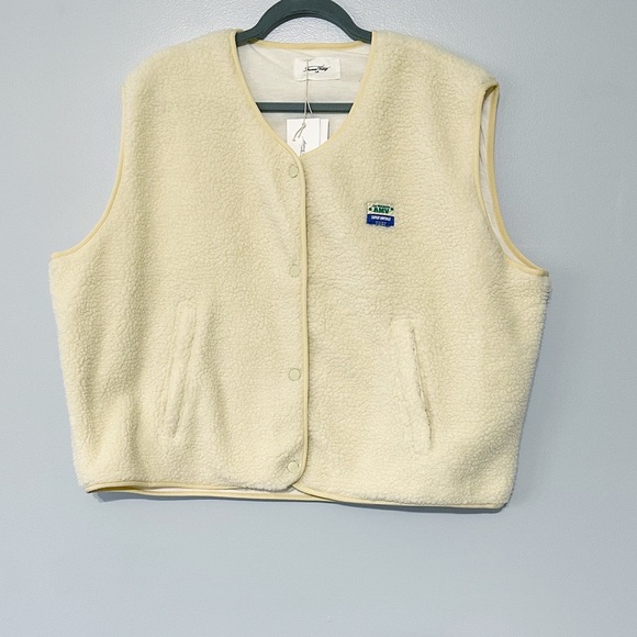NWT American Vintage Hoktown sherpa Vest in Ecru Size M/L - Picture 6 of 11